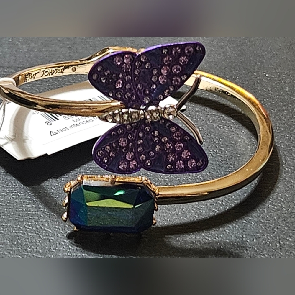 Betsey Johnson Purple Butterfly Green Glass Stone Hinge Bangle Bracelet NWT